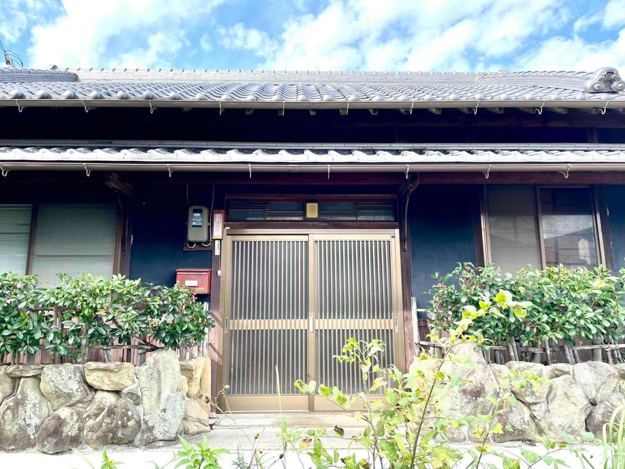 Awaji ギャラリー宿　Innahouse Andagallery المظهر الخارجي الصورة